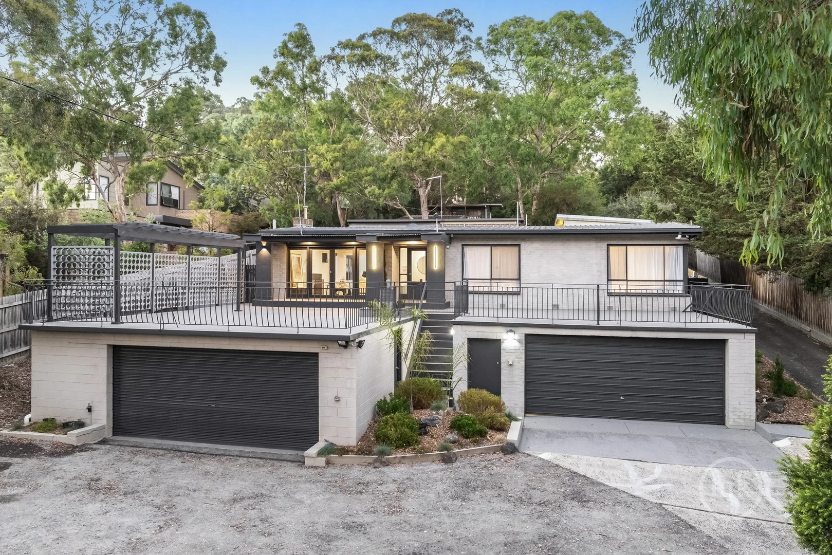 Additional image 11 of 1/95 Karingal Drive, Briar Hill VIC 3088