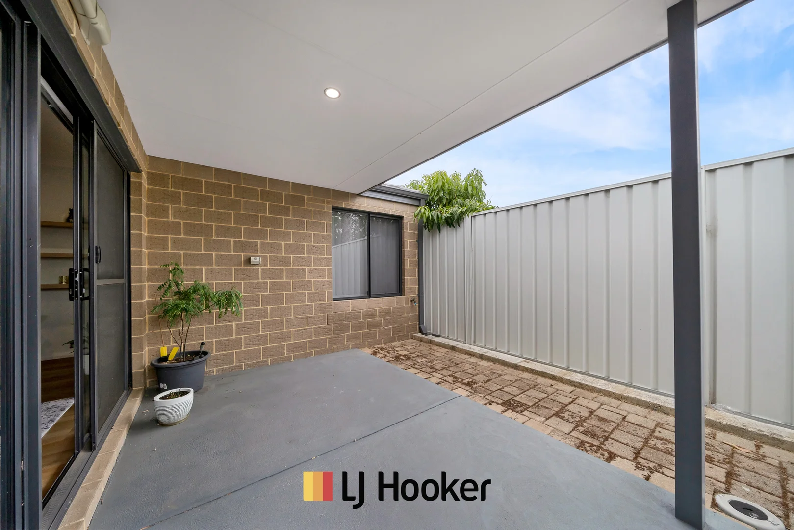 Additional image 16 of 41A Currajong Crescent, Craigie WA 6025