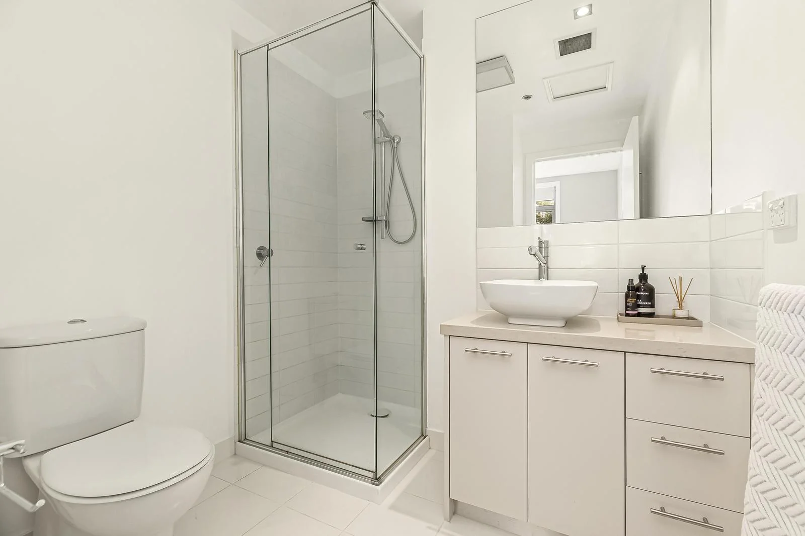 Additional image 9 of 11/1245 Burke Road, Kew VIC 3101