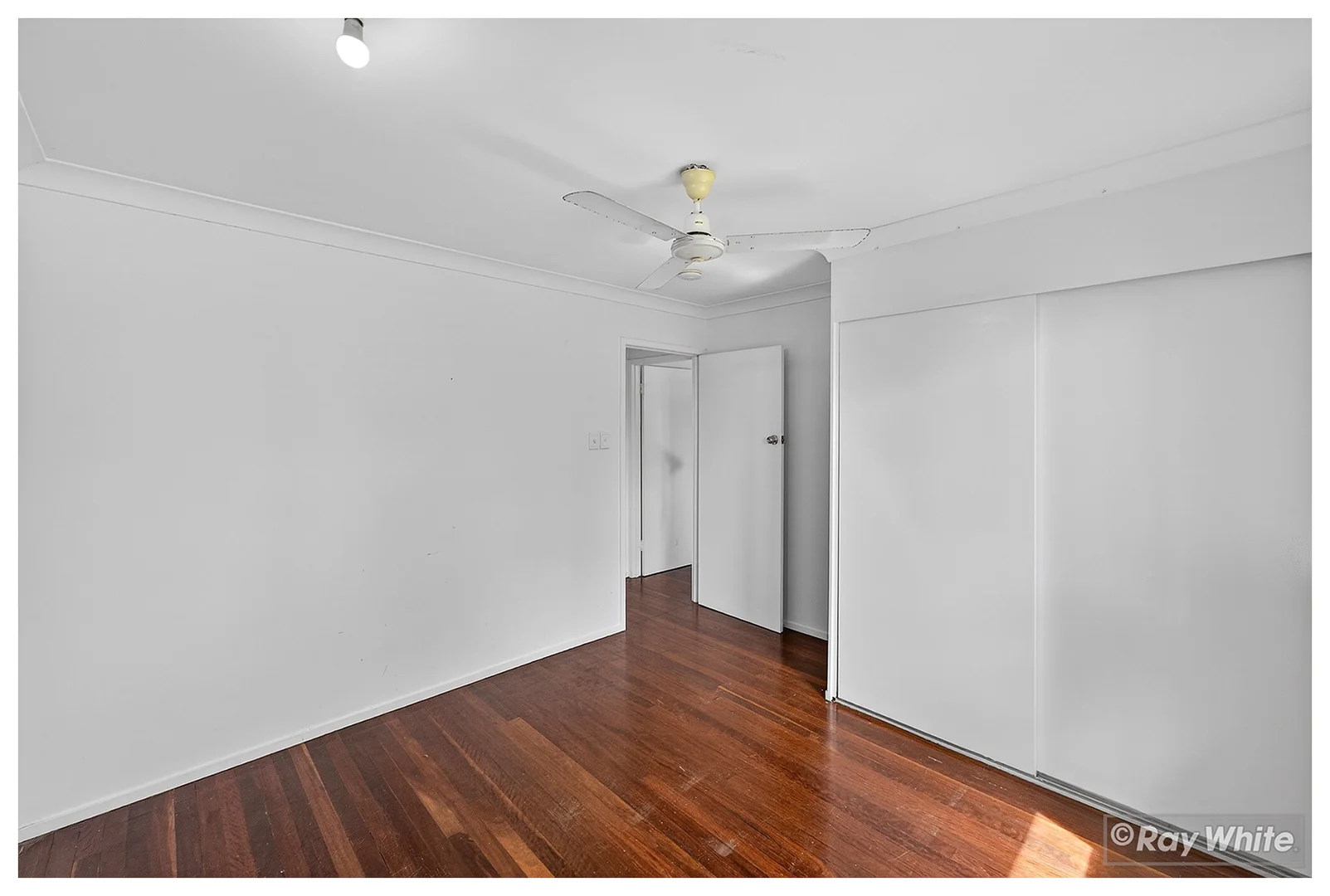 Additional image 24 of 267 Elphinstone Street, Koongal QLD 4701