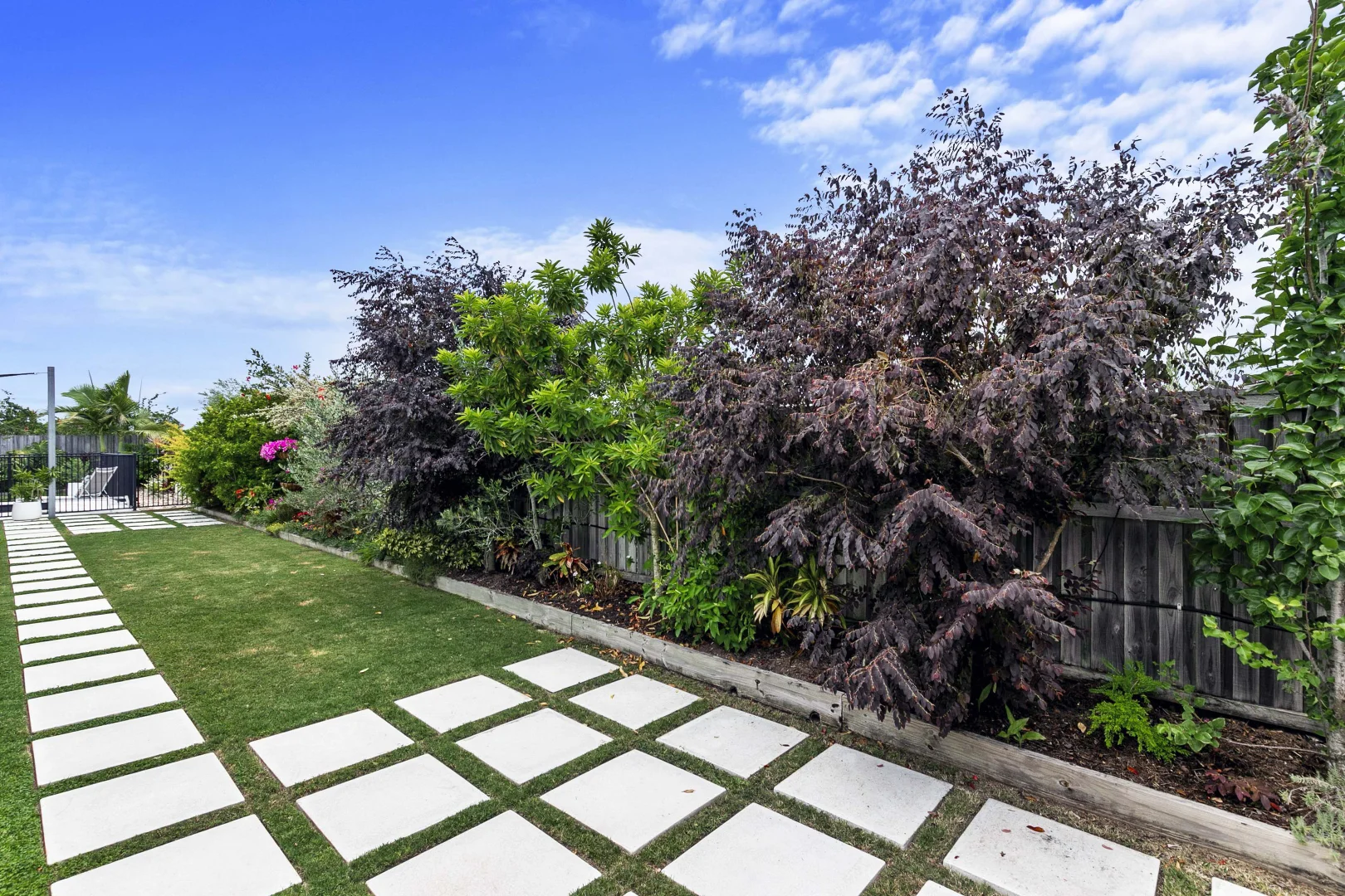 Additional image 22 of 17 Earl Saint Vincent Circuit, Eli Waters QLD 4655