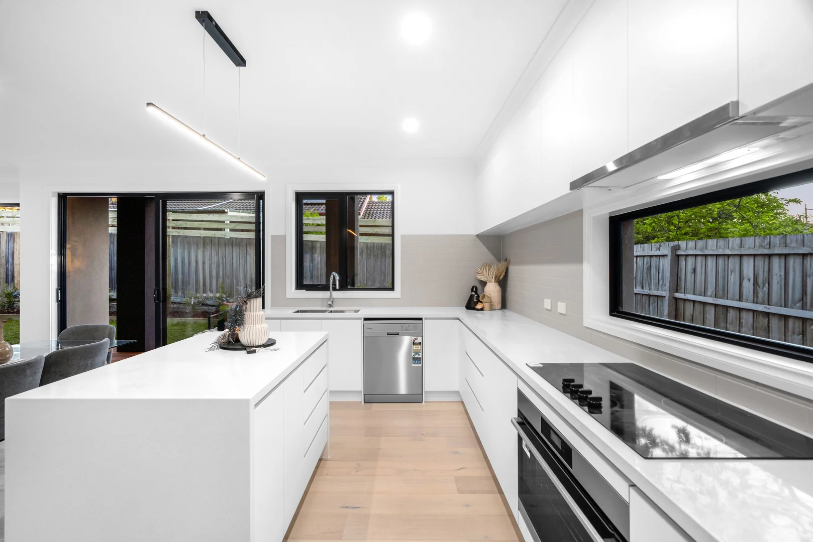 Additional image 7 of 3/2 Belmont Road West, Croydon South VIC 3136