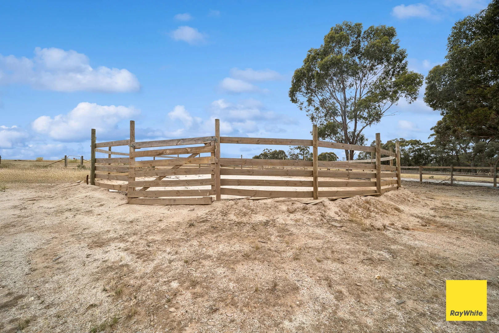 Additional image 20 of 7064 Pyrenees Highway, Avoca VIC 3467