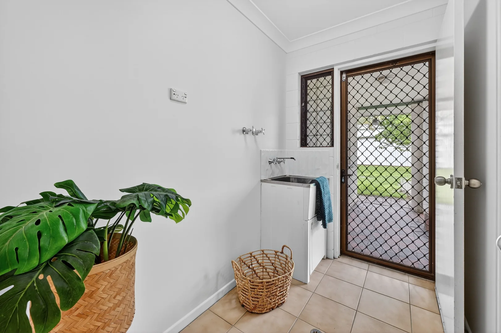 Additional image 16 of 47 King Street, Bluewater QLD 4818