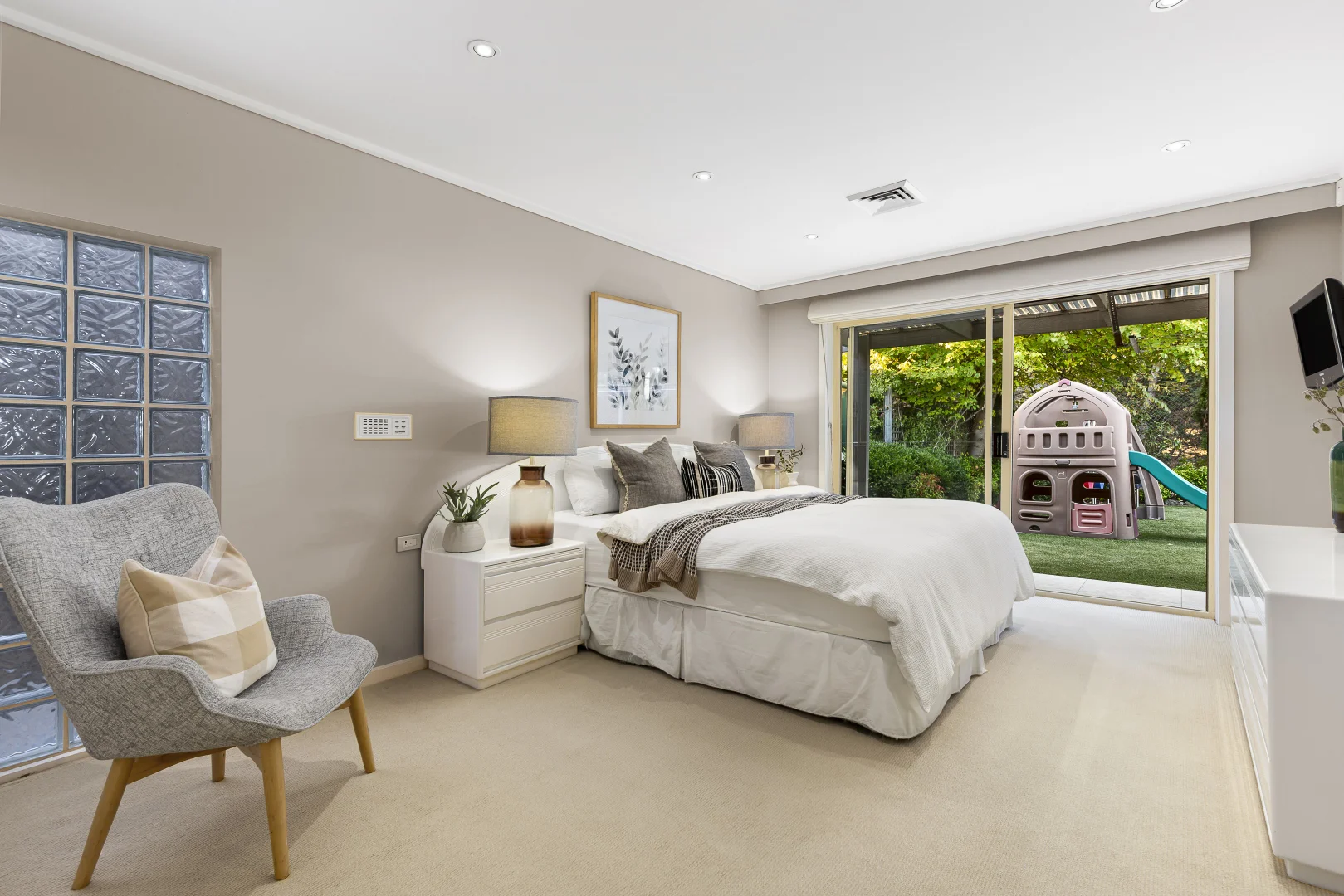 Additional image 8 of 5/9 Greenview Close, Dingley Village VIC 3172