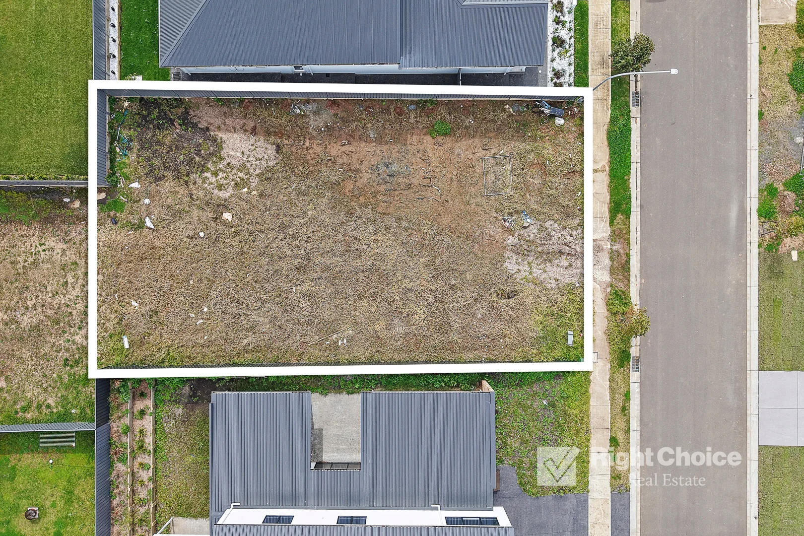 Additional image 2 of 13 Wirraway Boulevard, Badagarang NSW 2540