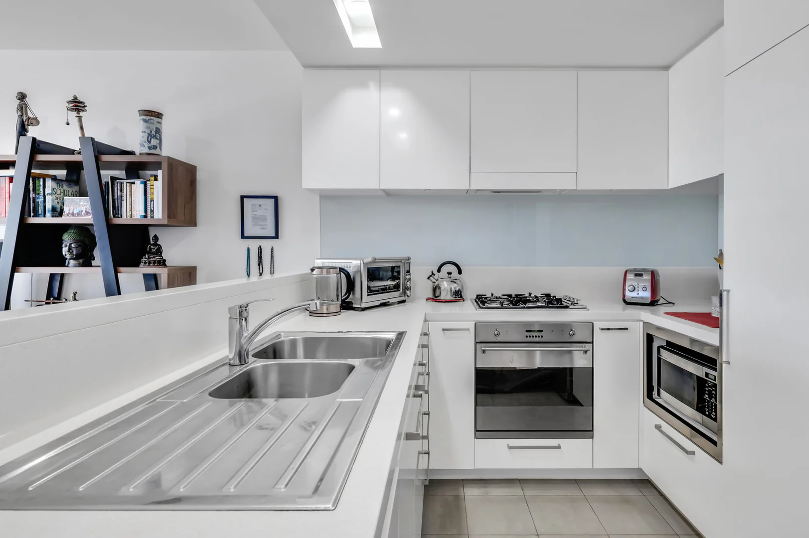 Additional image 9 of 3204/323 Bayview Street, Hollywell QLD 4216