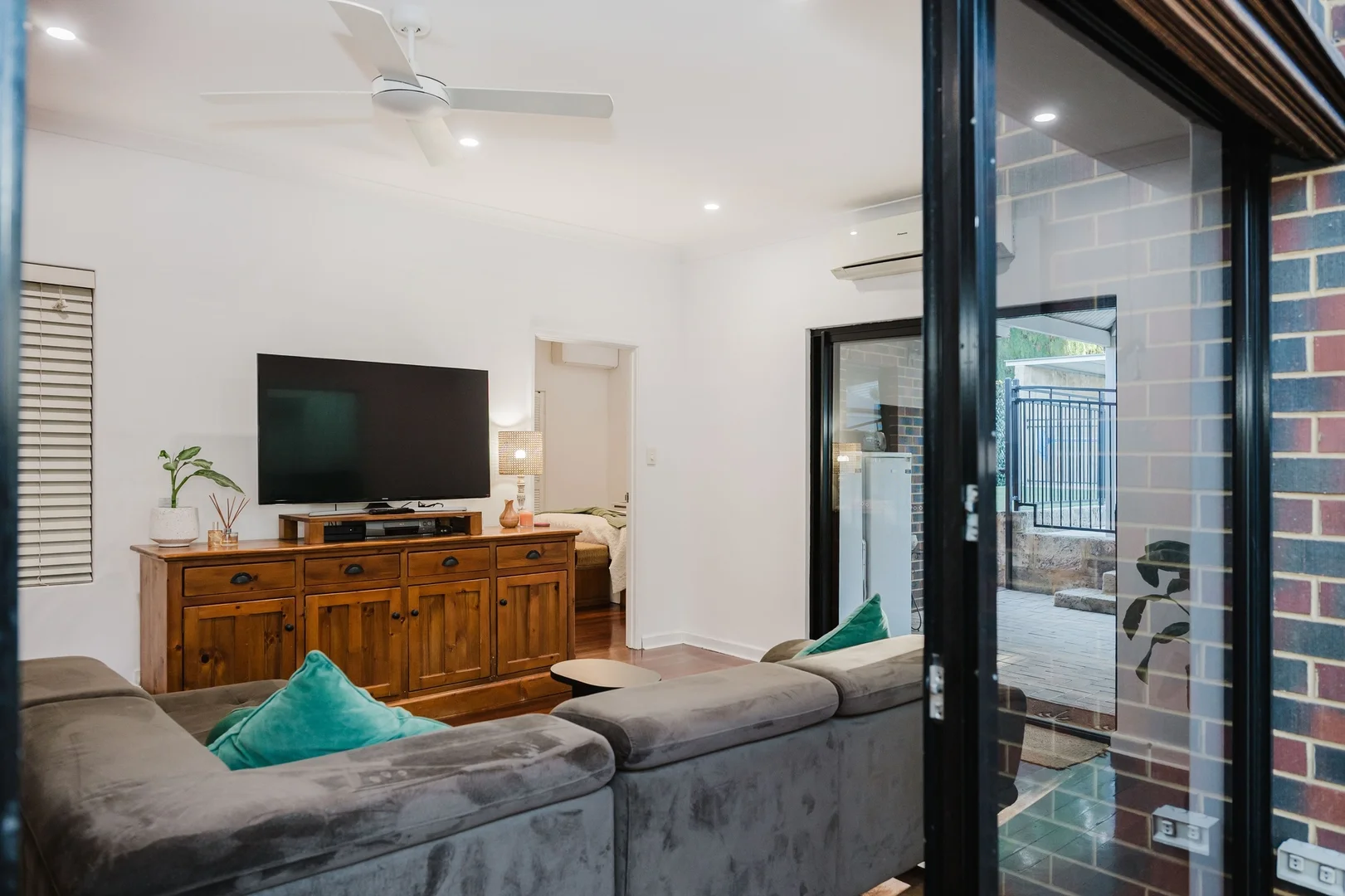 Additional image 7 of 27 Wiluna Avenue, White Gum Valley WA 6162