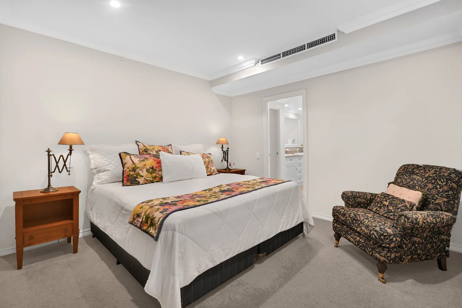 Additional image 17 of 803/212 Marine Parade, Labrador QLD 4215