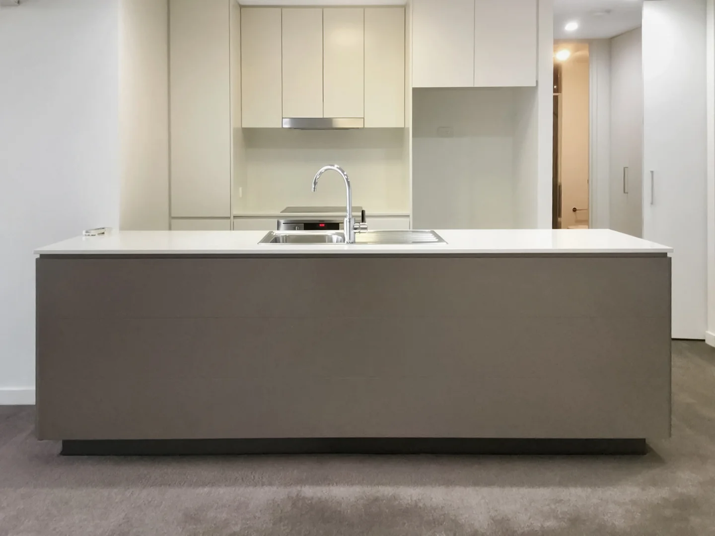 Additional image 3 of Lyons ACT 2606