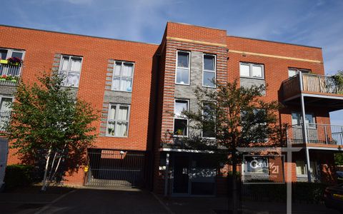 |Ref: R199289|, Fenwick House, Meridian Way, Southampton SO14