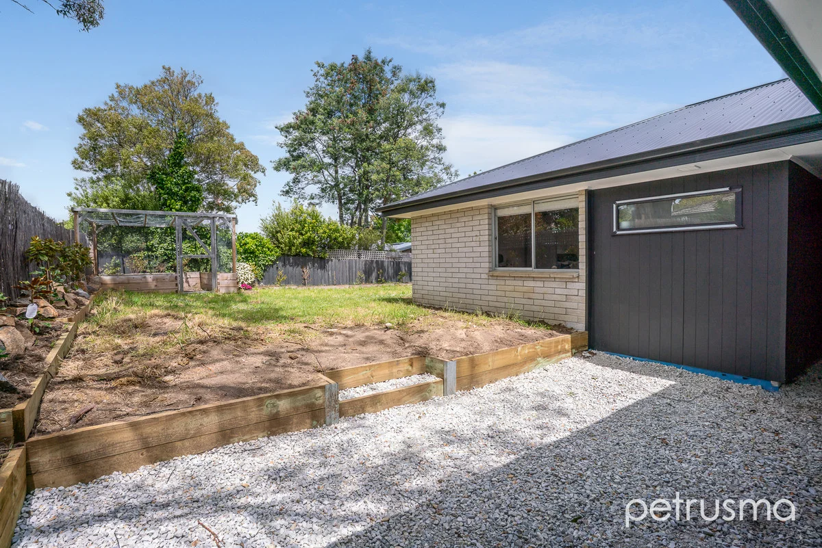 Additional image 32 of 8 Weemala Court, Mount Nelson TAS 7007