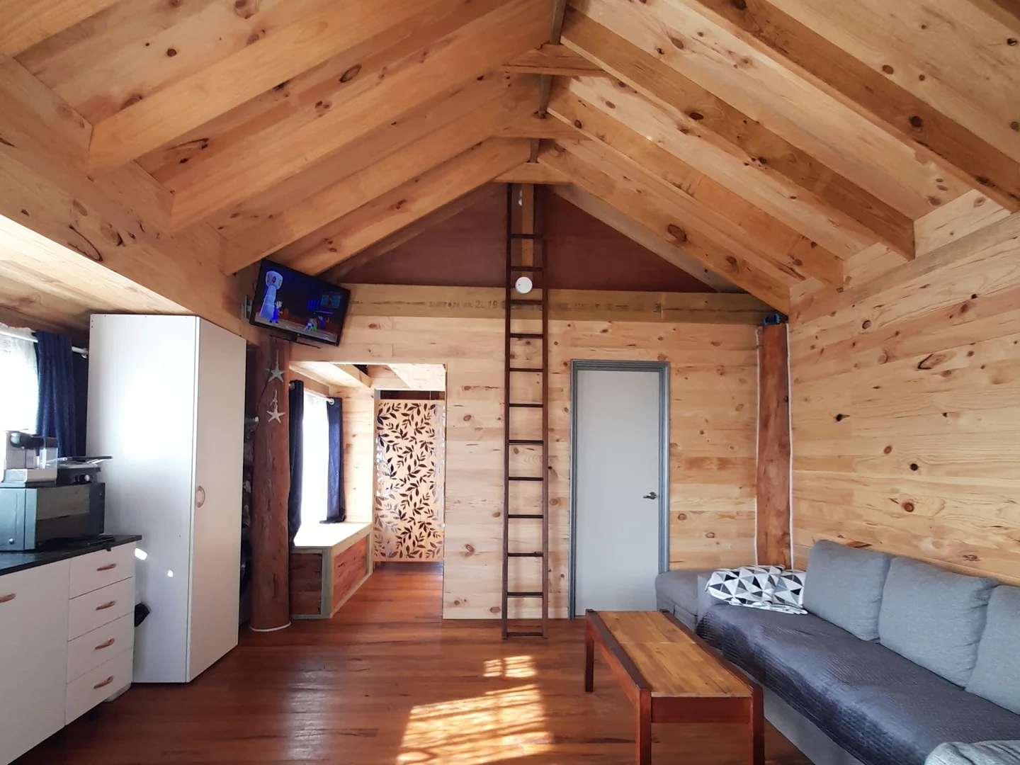 Additional image 2 of 8B Leeds Court, Denham WA 6537