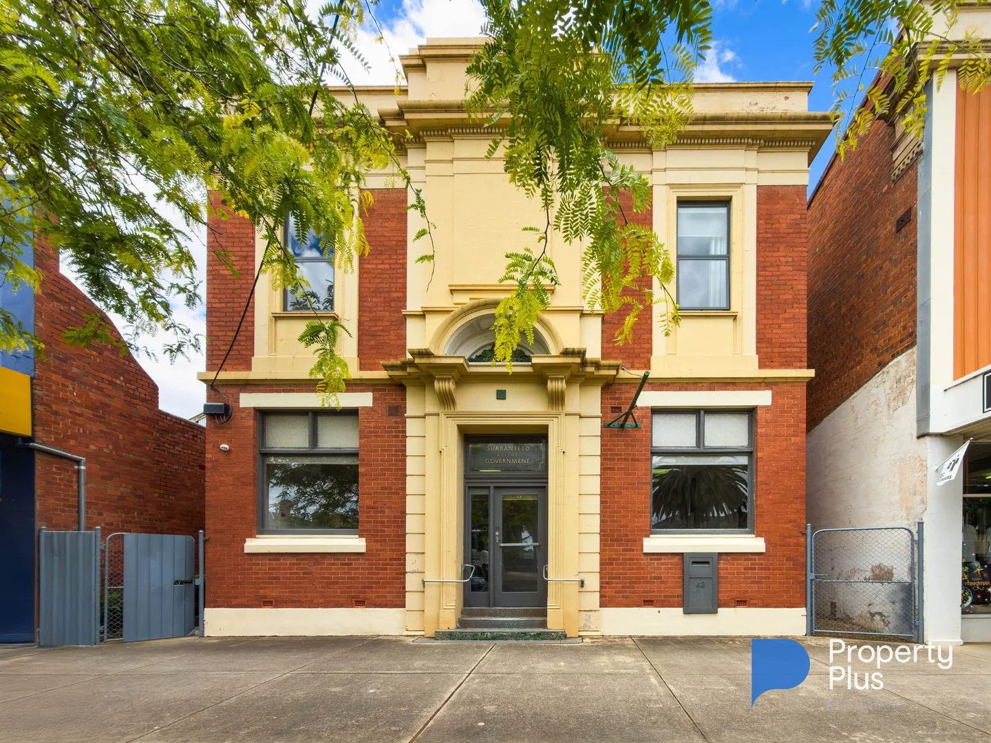 43 Moore Street, Rochester VIC 3561