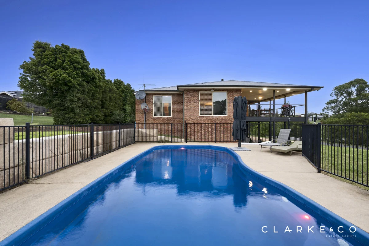 Additional image 2 of 11 Silky Oak Drive, Aberglasslyn NSW 2320