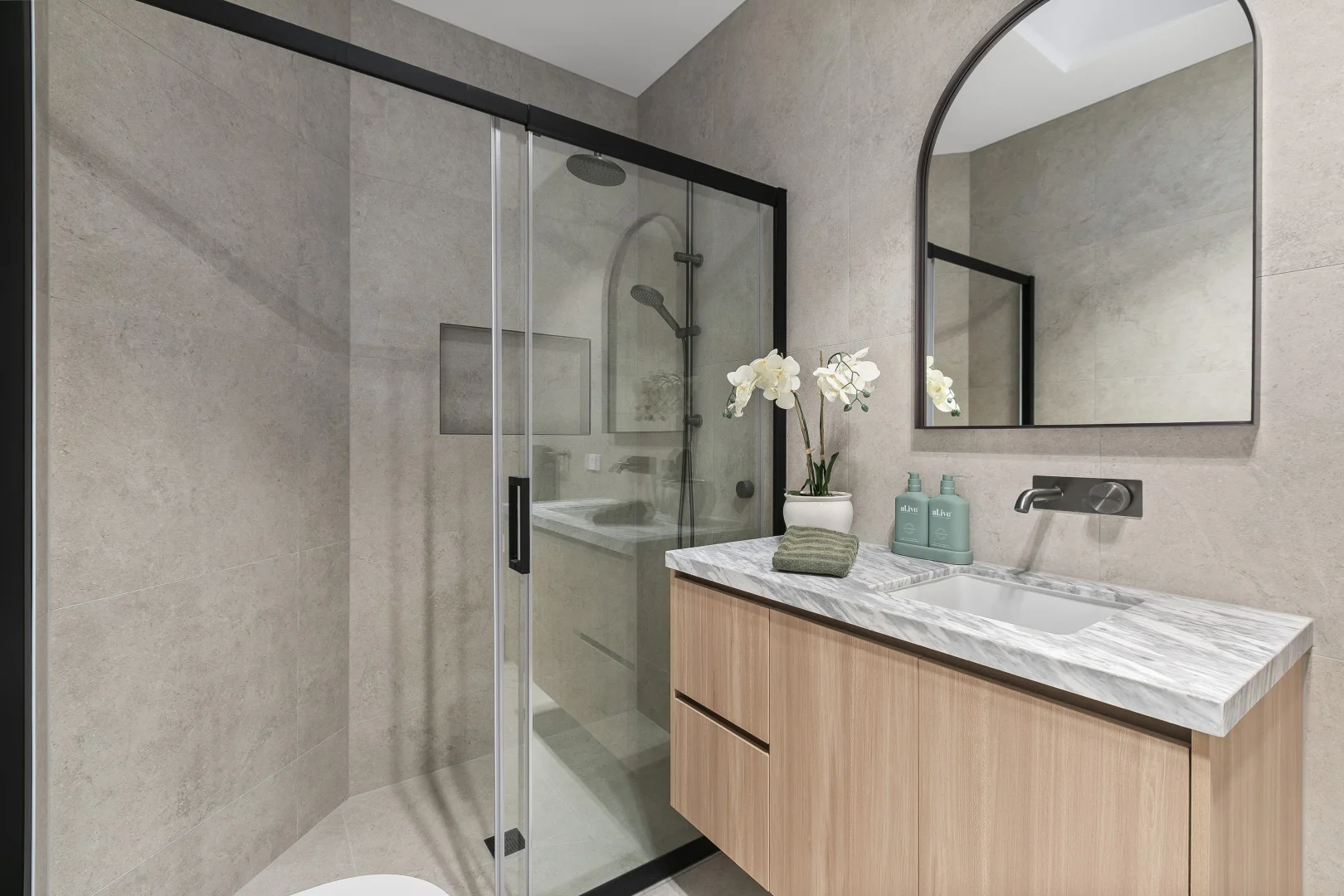 Additional image 10 of 4b Collins Avenue, Altona North VIC 3025