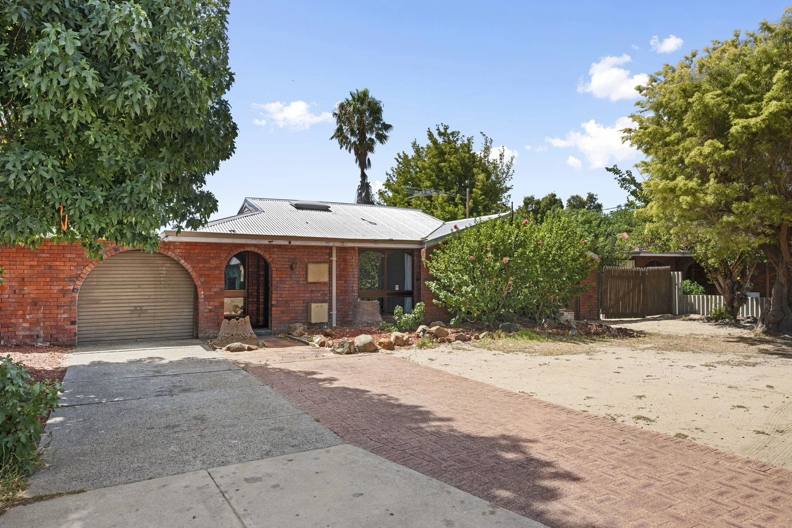 55 Challis Road, Armadale WA 6112