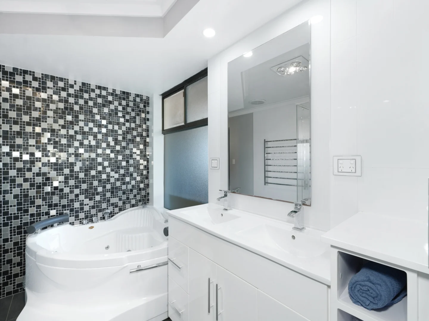 Additional image 5 of 17 Faraday Street, Camillo WA 6111