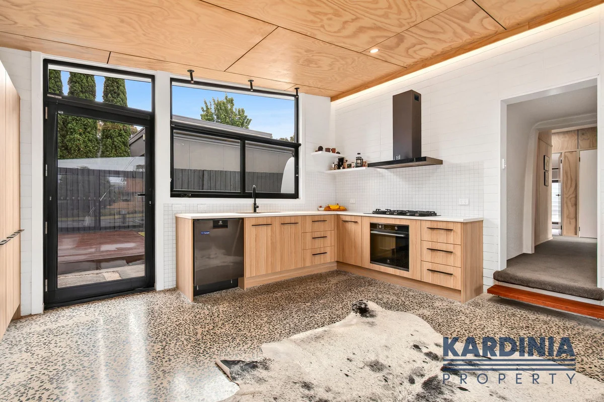 Additional image 6 of 2 Ardlui Drive, Newtown VIC 3220