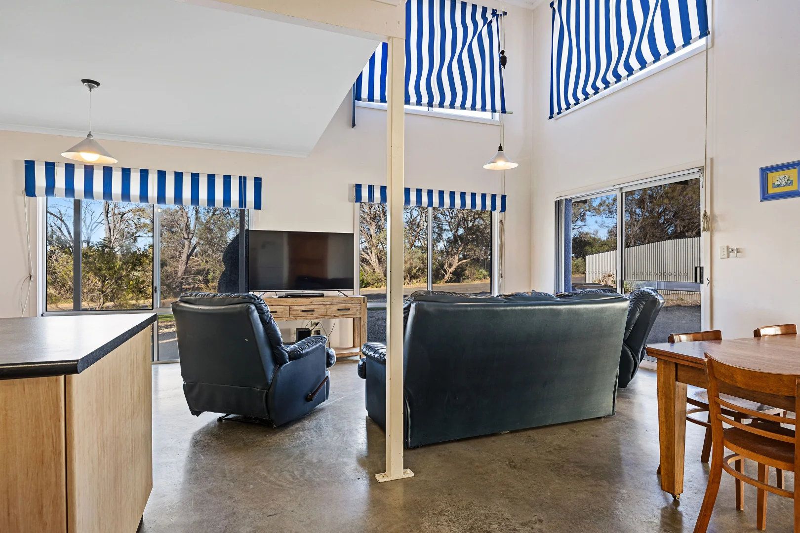 Additional image 5 of 313 Esplanade, Coffin Bay SA 5607