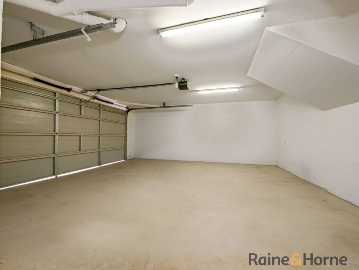 Additional image 27 of 2/33 Tallawang Avenue, Malua Bay NSW 2536