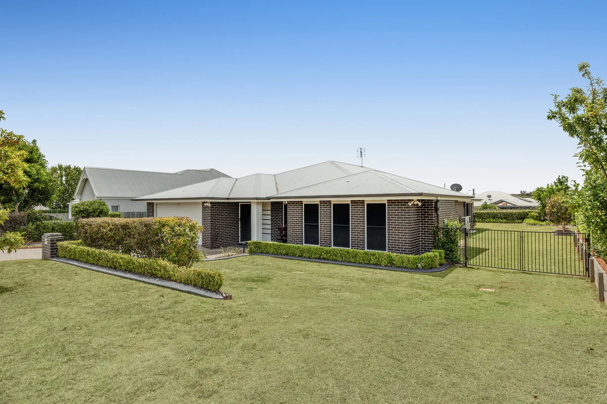 Additional image 2 of 46 Trevean Drive, Kleinton QLD 4352