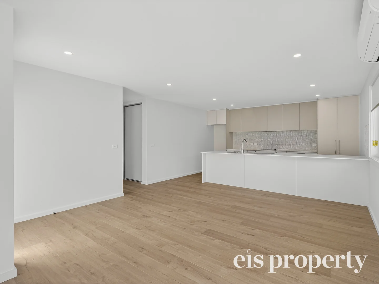 Additional image 6 of 2/20 Home Avenue, Blackmans Bay TAS 7052