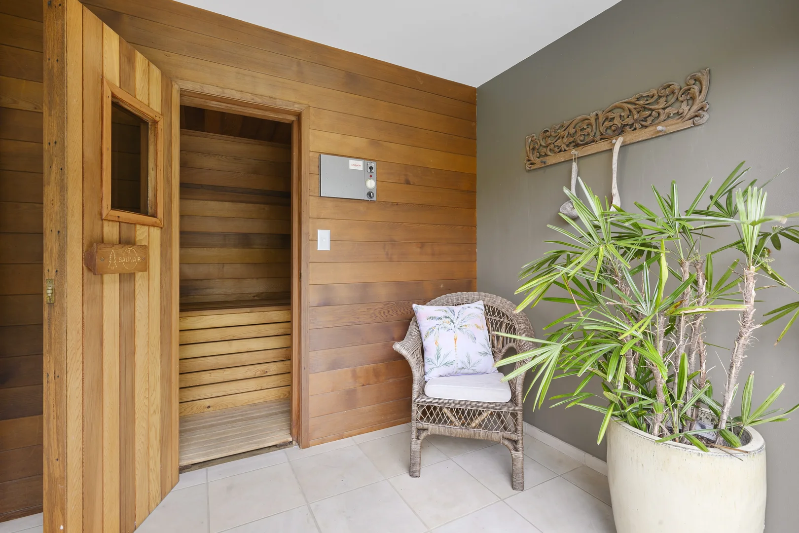 Additional image 21 of 76b Irrubel Road, Newport NSW 2106