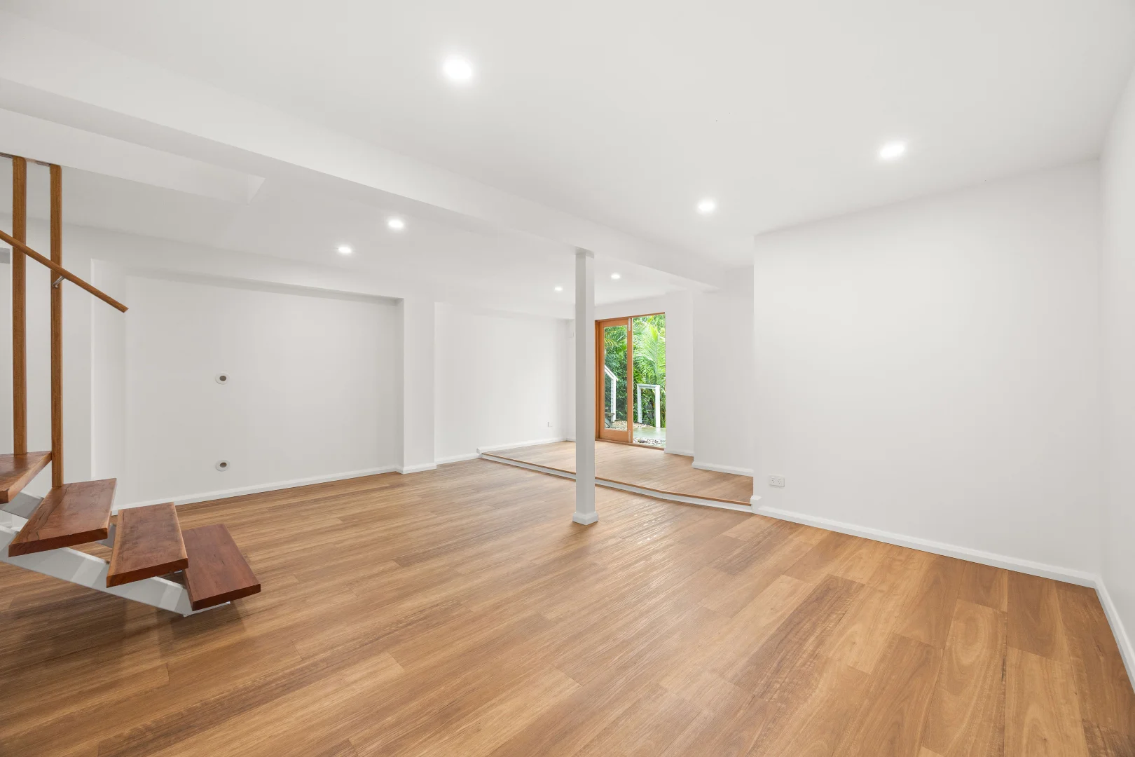 Additional image 3 of 52 Frenchs Rd, Petrie QLD 4502