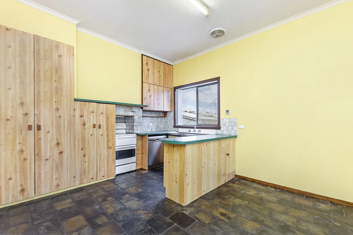 Additional image 3 of 11 Albert Street, Portland VIC 3305
