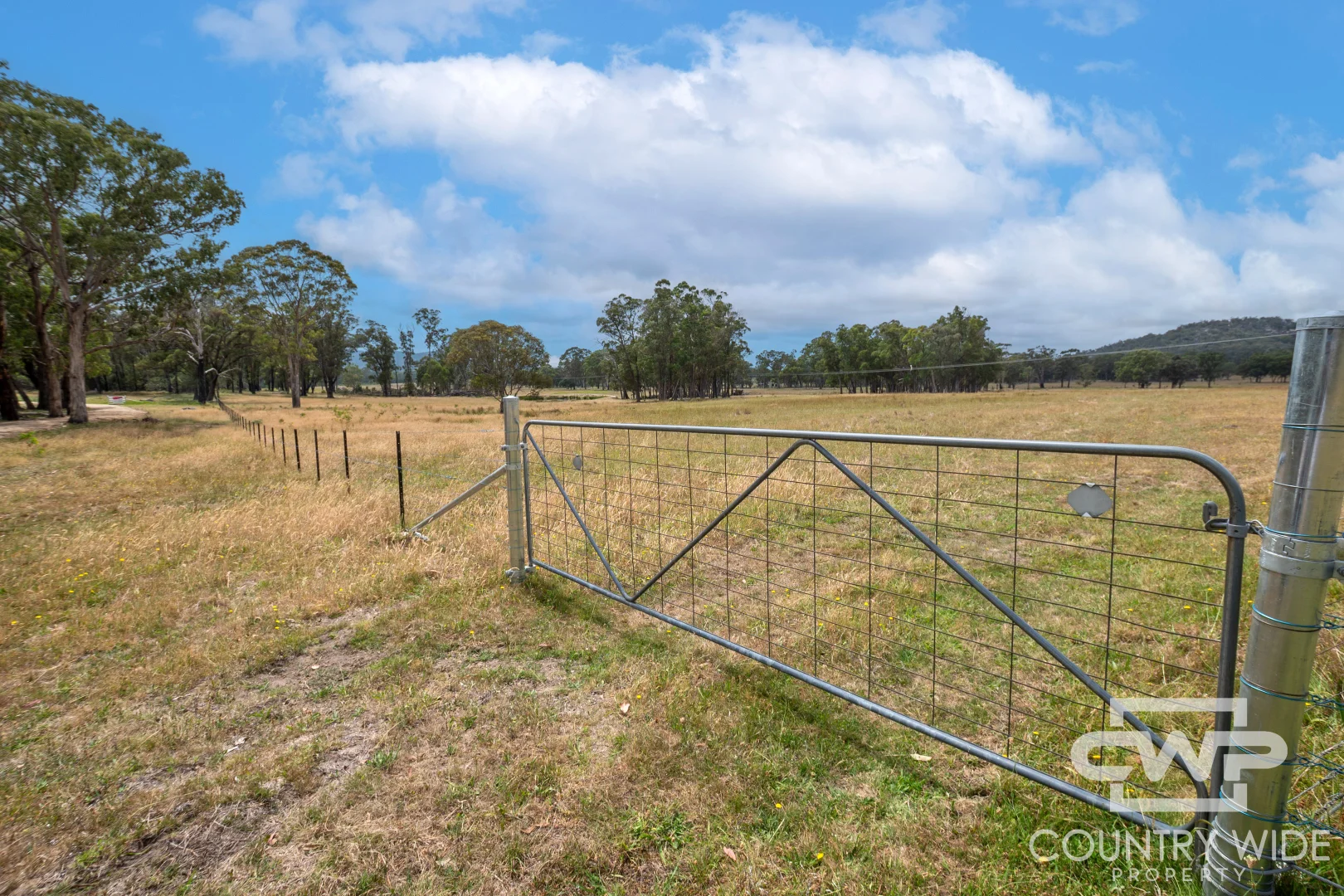 Additional image 9 of 320 Cemetery Road, Torrington NSW 2371