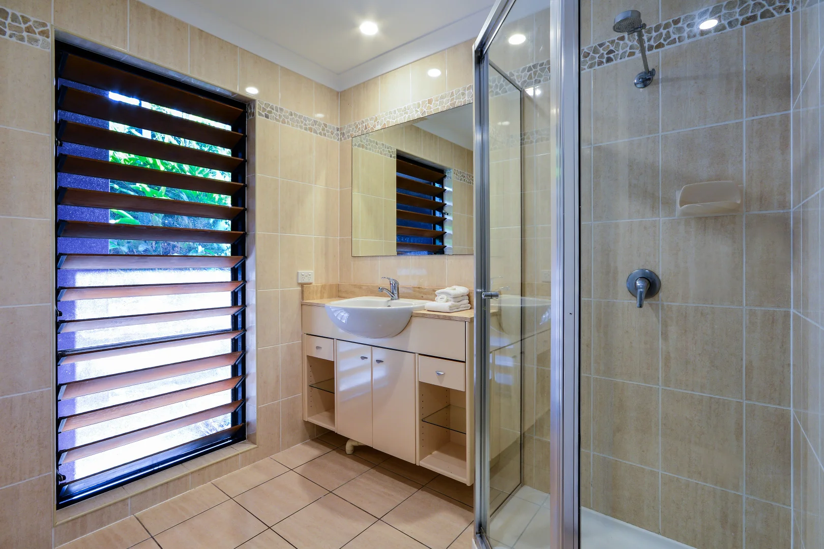 Additional image 18 of Anchorage 13/6 Banksia Court, Hamilton Island QLD 4803