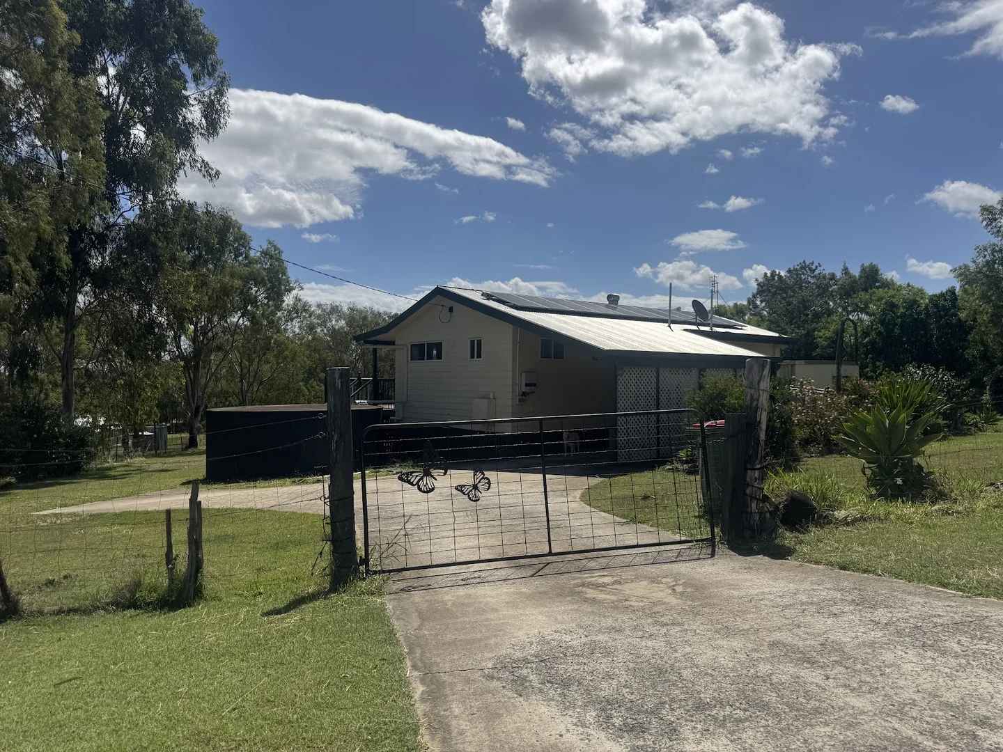 Additional image 22 of 8 Walter Court, Glenore Grove QLD 4342
