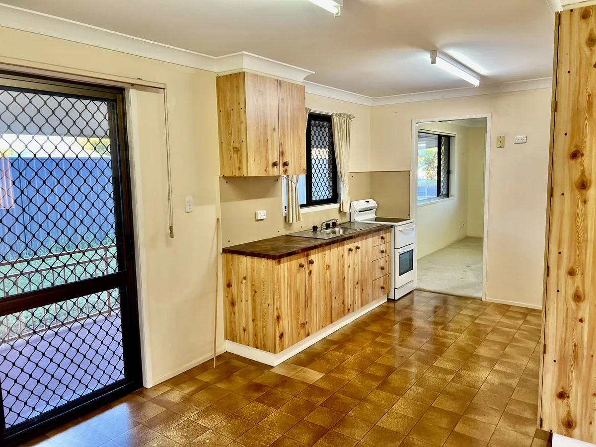 Additional image 6 of 2 Aubigny Road, Oakey QLD 4401