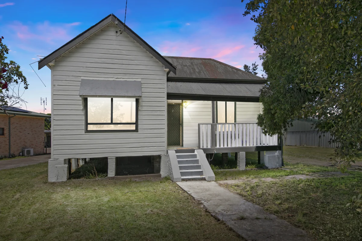 13 Ferguson Street, Cessnock NSW 2325