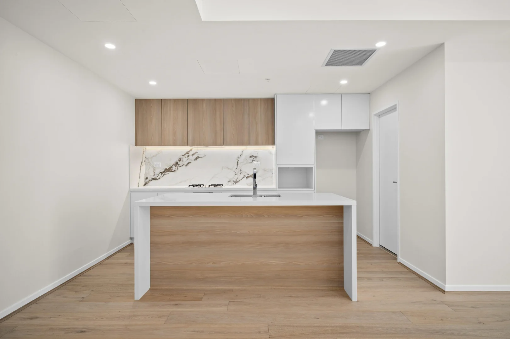 Additional image 7 of 509b/8 Oaks Avenue, Dee Why NSW 2099