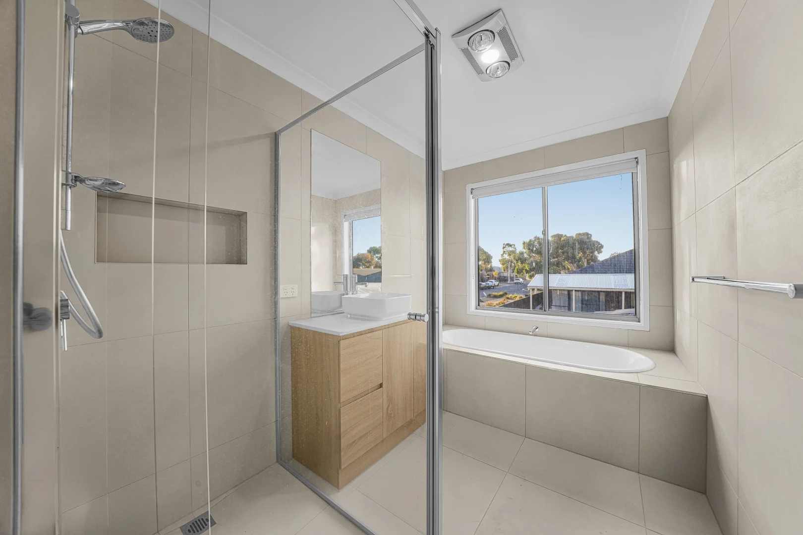 Additional image 12 of 110 Eltham Parade, Manor Lakes VIC 3024