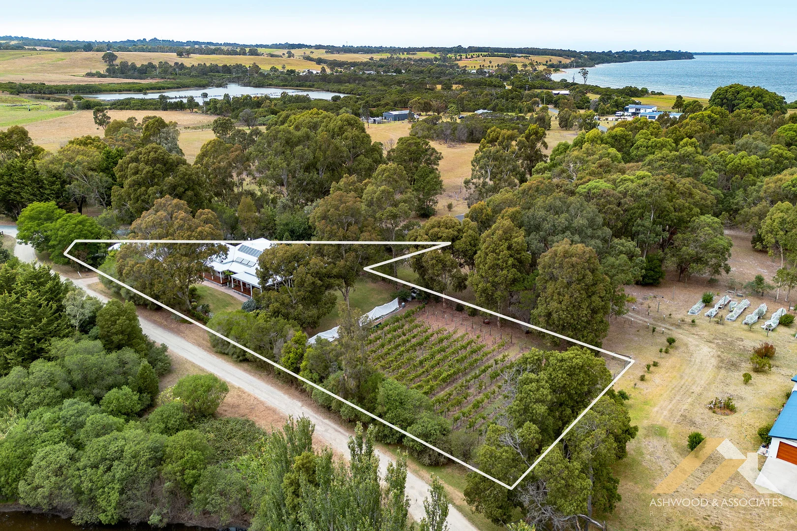 Additional image 29 of 190 Reynolds Road, Metung VIC 3904