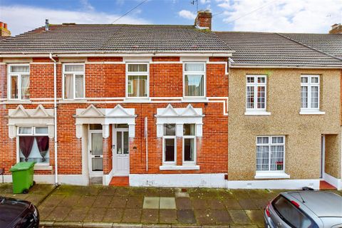 Dean Road, Portsmouth, Hampshire PO6