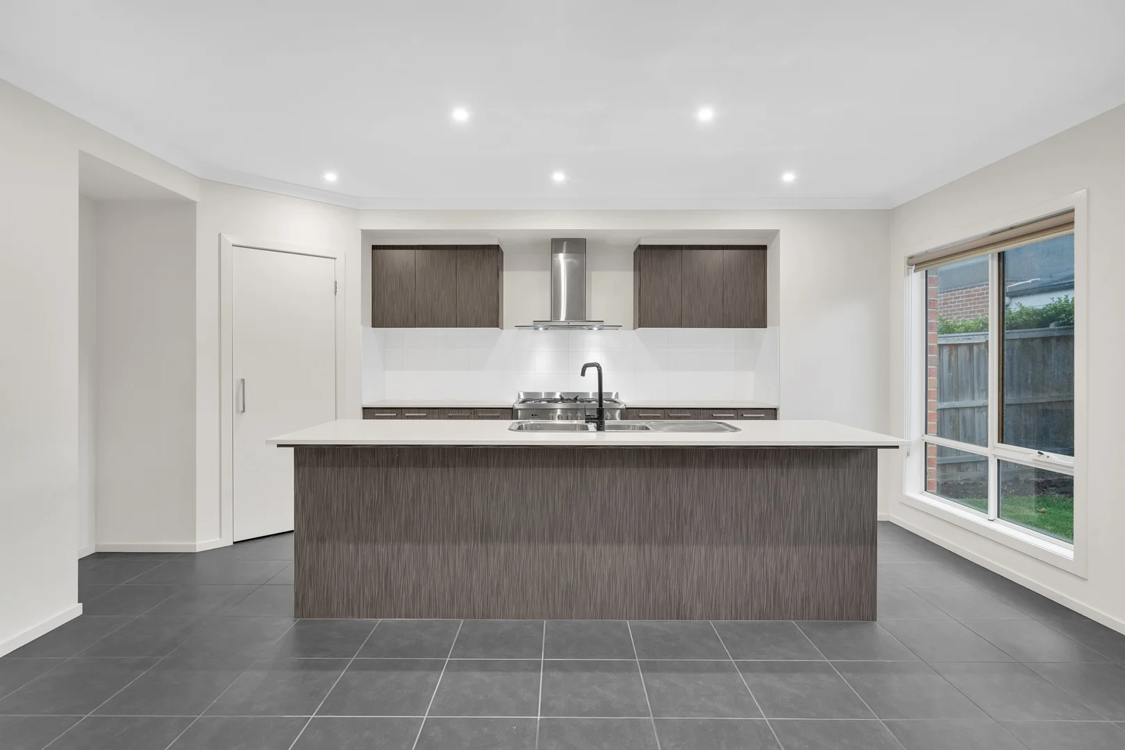 Additional image 7 of 41 Newport Avenue, Williams Landing VIC 3027