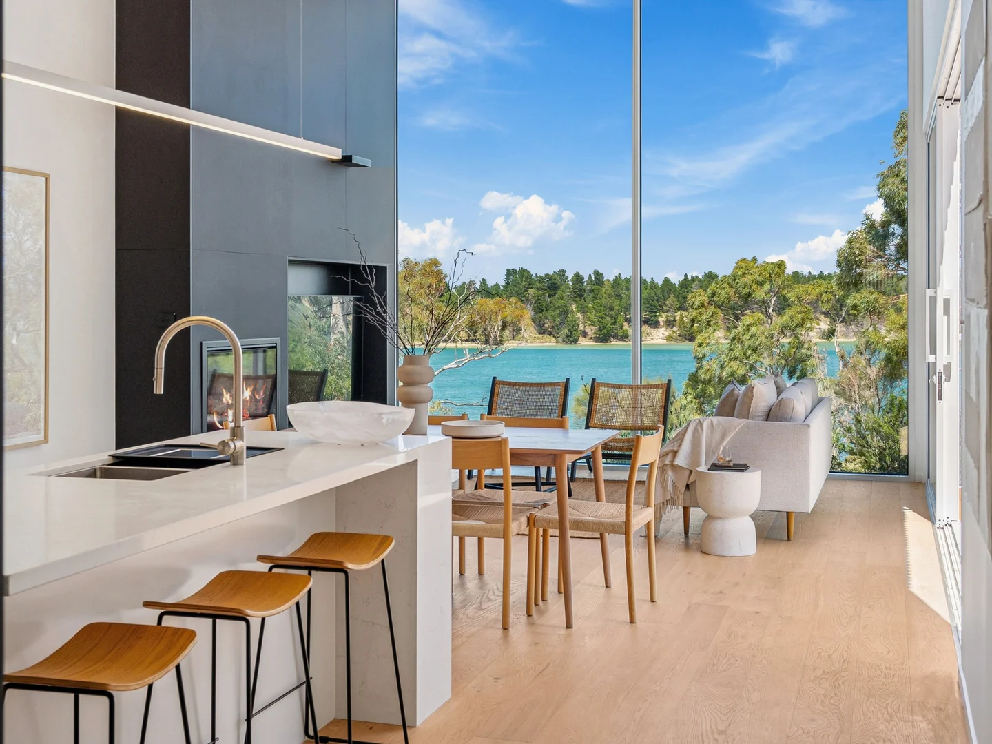 Additional image 2 of 161 Lewisham Scenic Drive, Lewisham TAS 7173