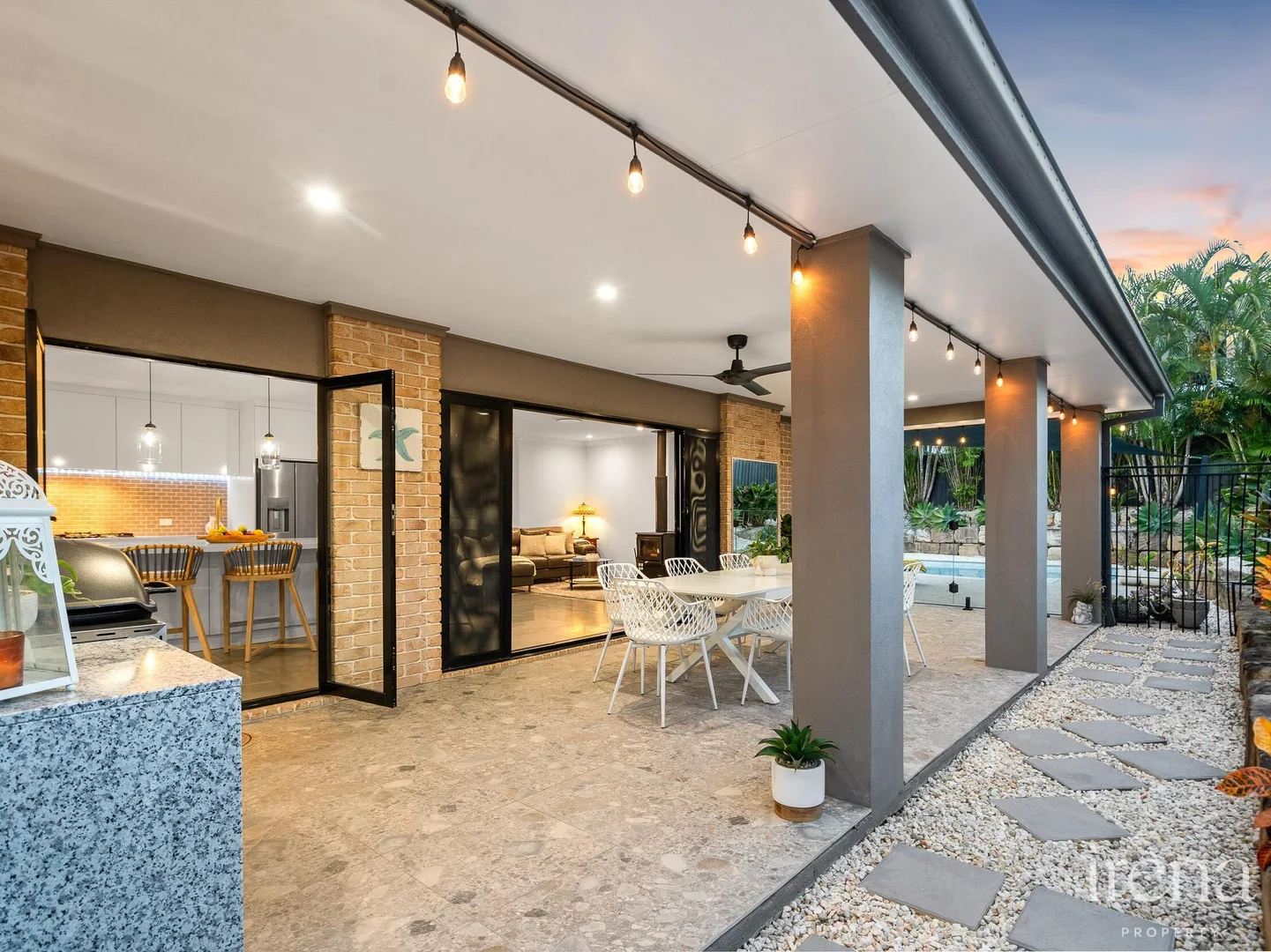 Additional image 27 of 31-33 Oakview Circuit, Brookwater QLD 4300