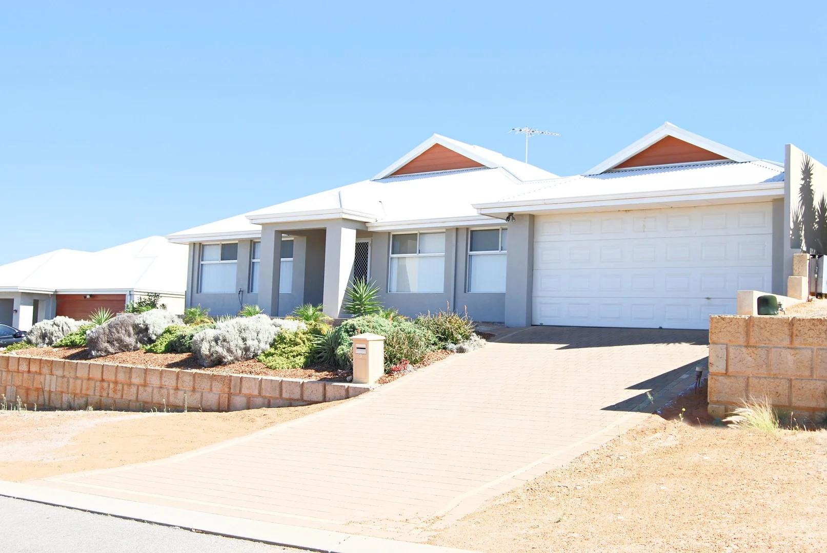 9 Jackson Loop, Wandina WA 6530