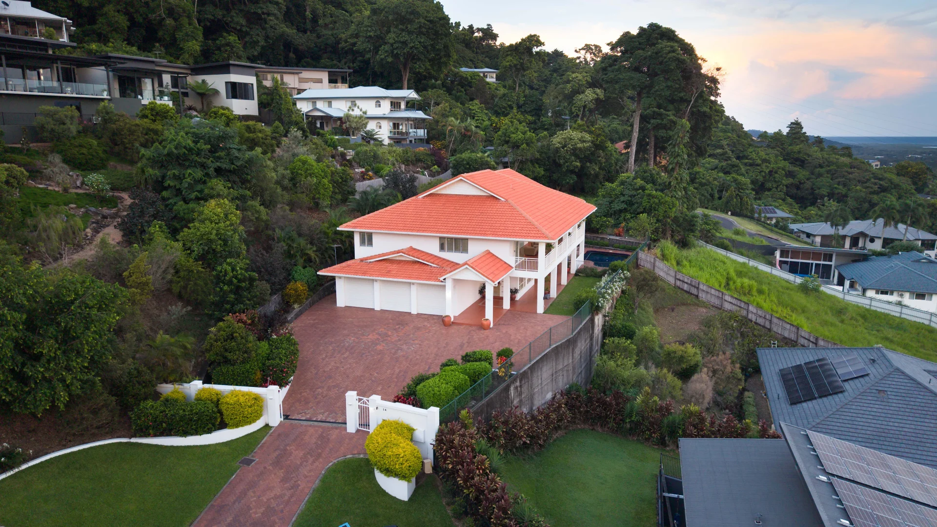 Additional image 27 of 14 Coreega Close, Mooroobool QLD 4870