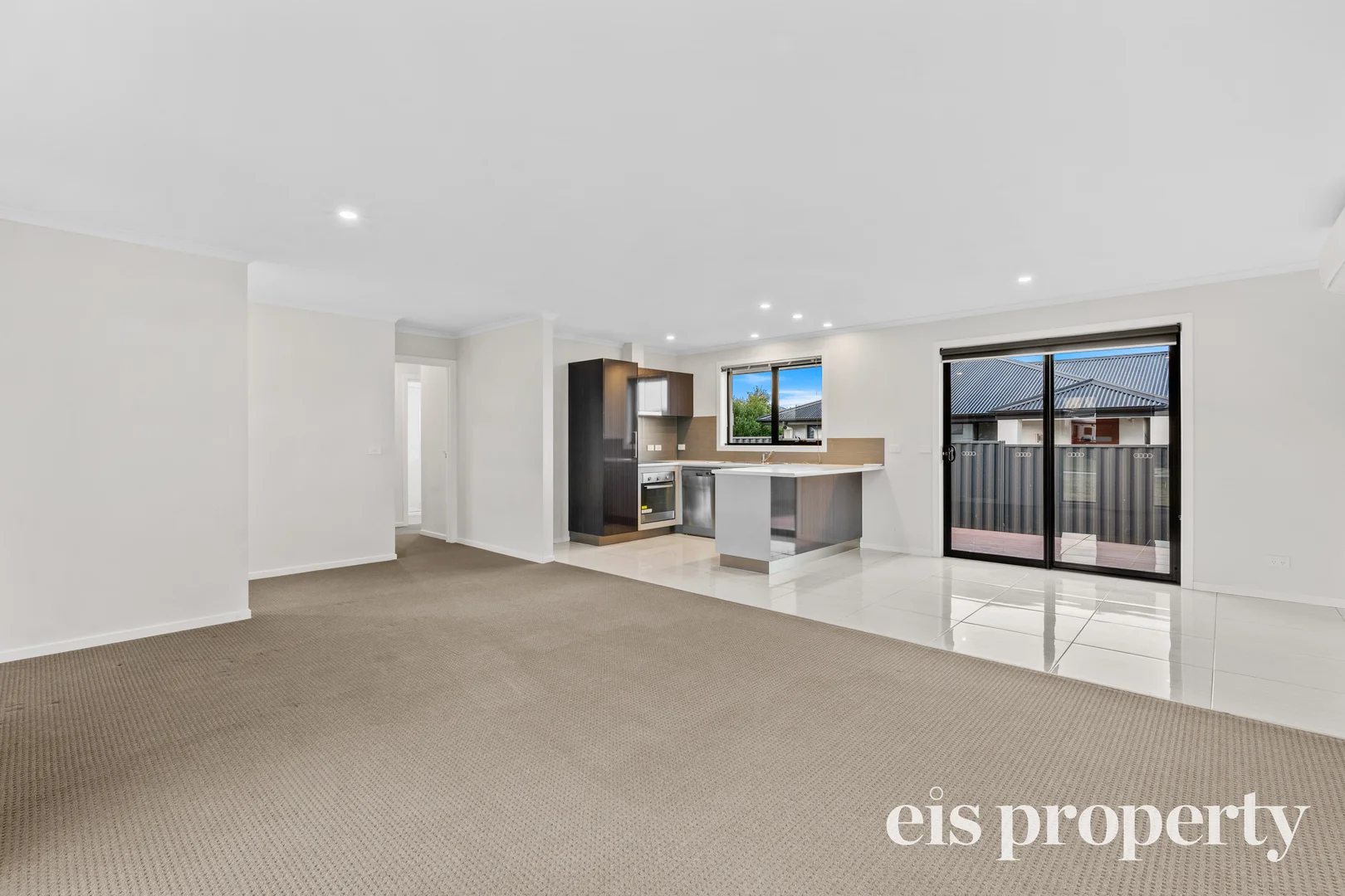 Additional image 3 of 1/6 Loch Way, Oakdowns TAS 7019