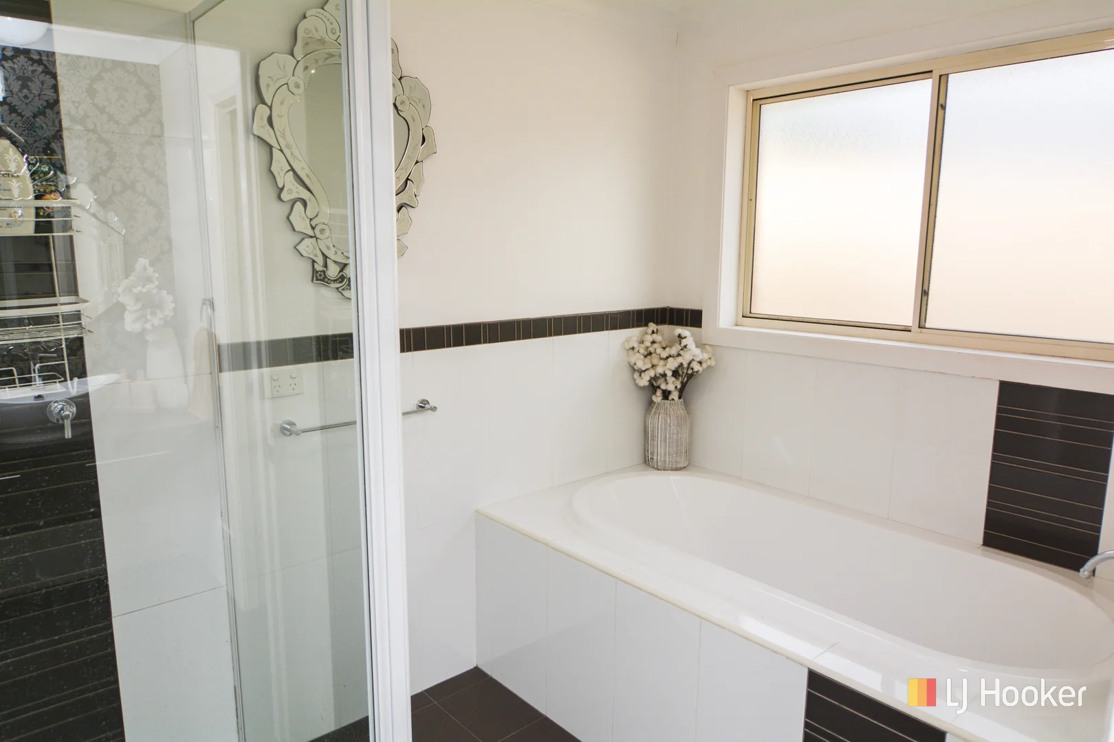 Additional image 12 of 8 Claret Ash Avenue, Lithgow NSW 2790