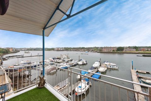 Vespasian Road, Southampton, Hampshire SO18