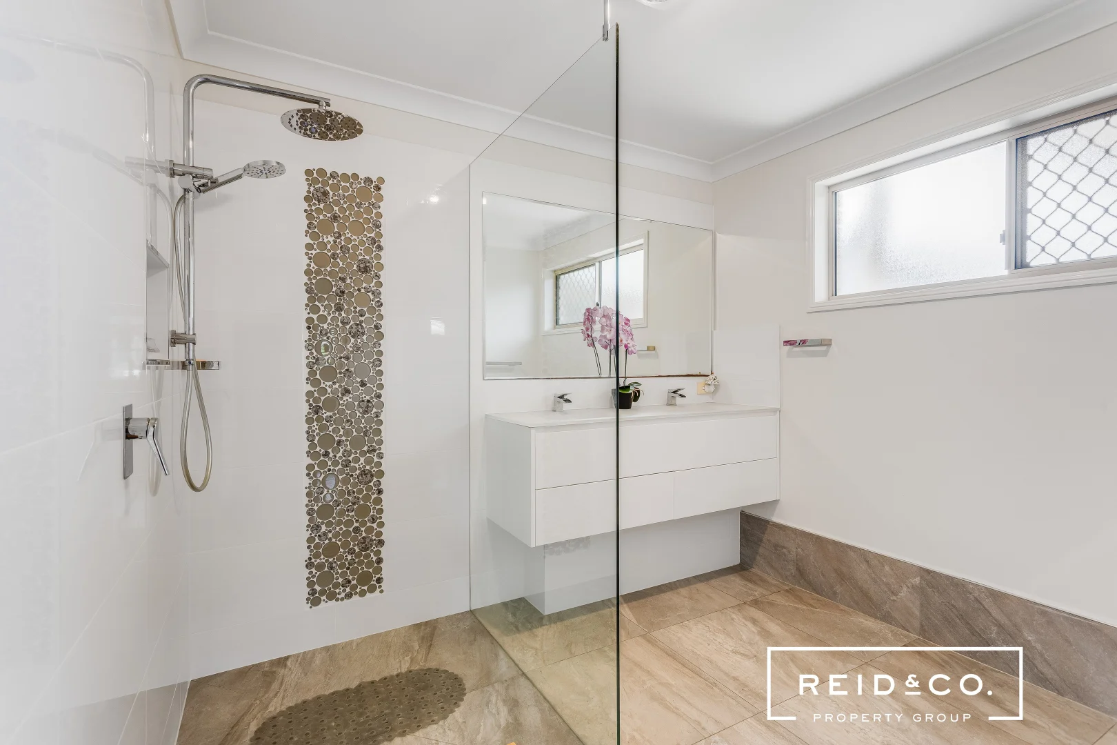 Additional image 22 of 27 Knights Terrace, Margate QLD 4019