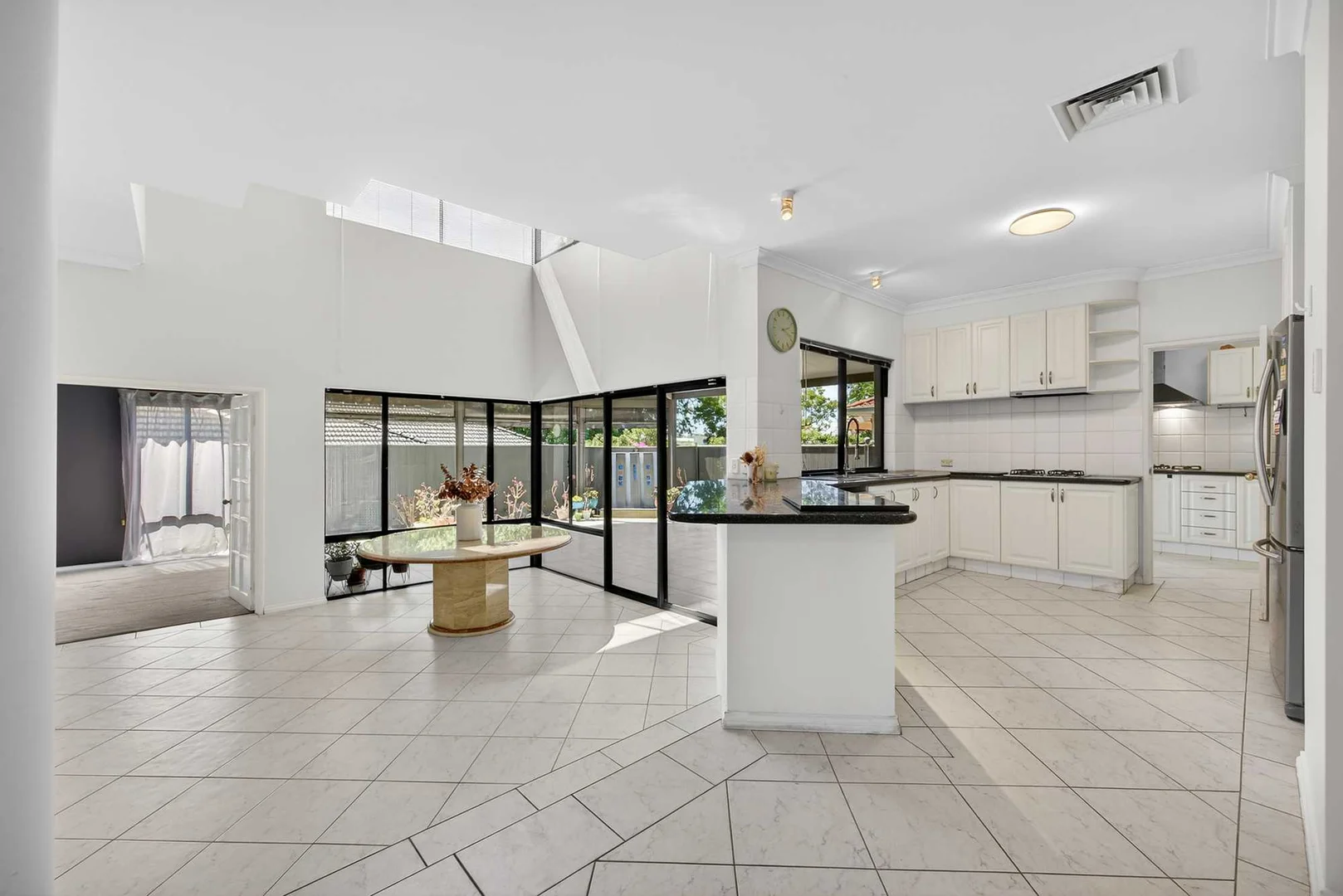 Additional image 9 of 35 McCallum Crescent, Ardross WA 6153