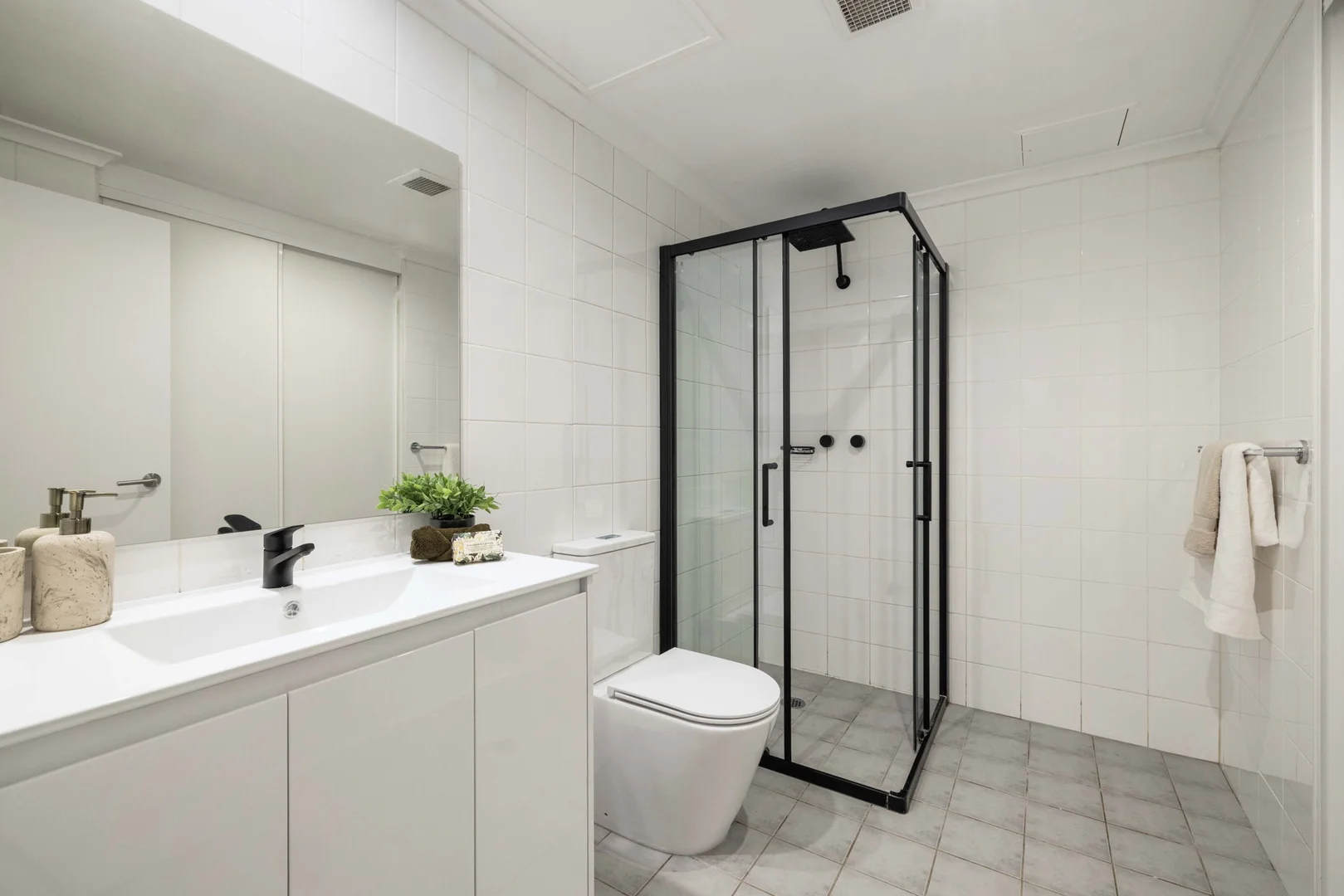 Additional image 8 of 409/11A Lachlan Street, Waterloo NSW 2017